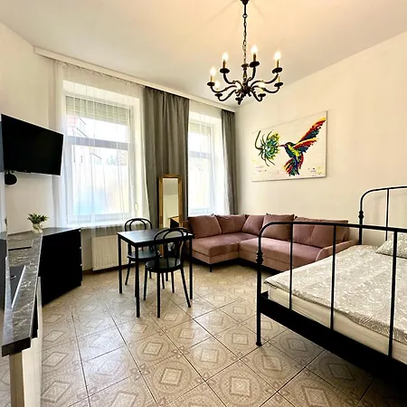 7-7-6 Ii Appartement