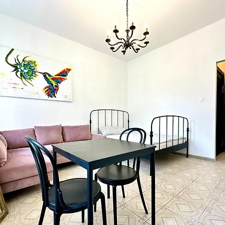 7-7-6 Ii Апартаменти *